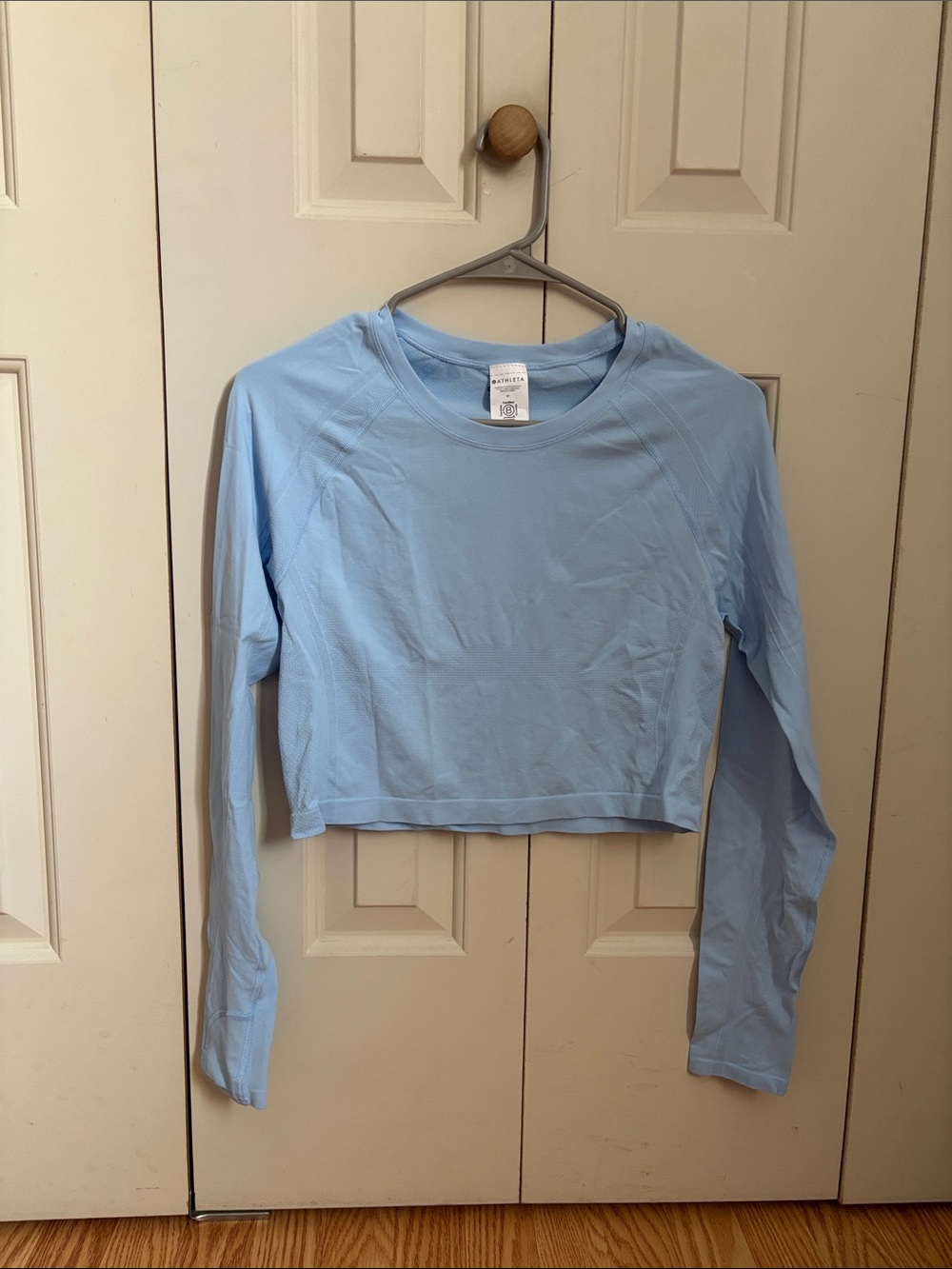 Athleta Light Blue Long Sleeve Crop Top